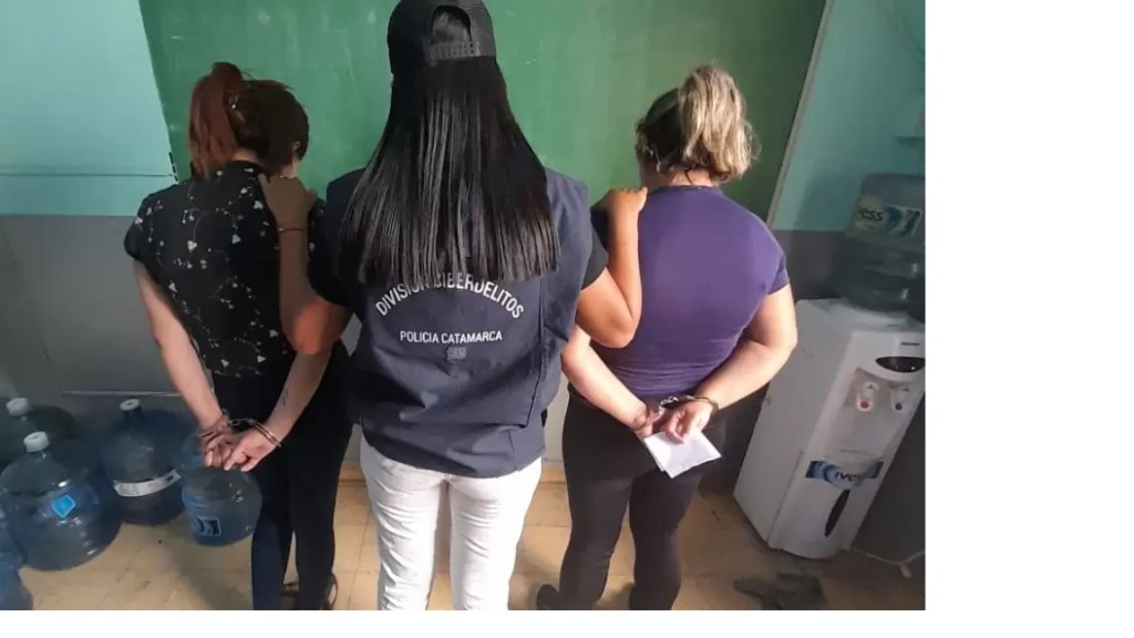 Desbaratan una banda nacional de ciberestafadores liderada por dos hermanas