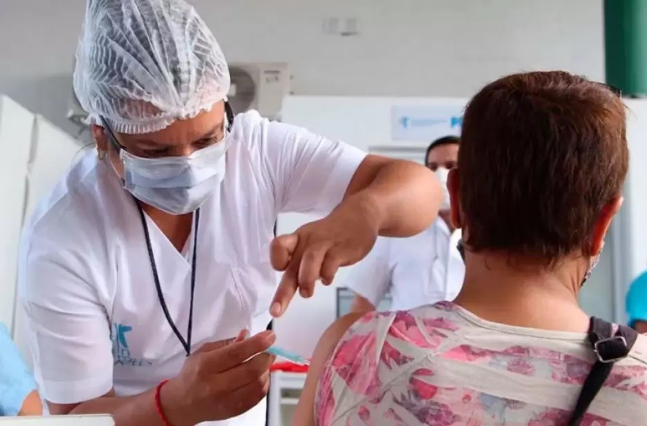Tucumán inició una vacunación masiva contra el dengue: “Nos preparamos para el año próximo”