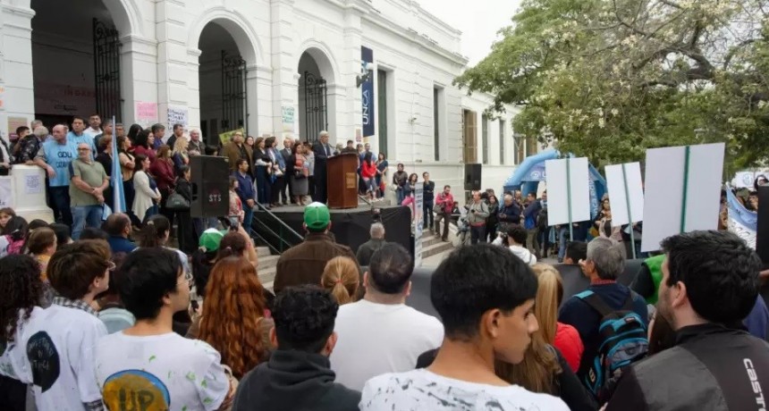 Reclamo por las universidades: este martes se reúnen los rectores con el Gobierno nacional