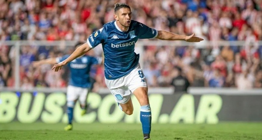 Racing inicia su camino en la Copa Libertadores