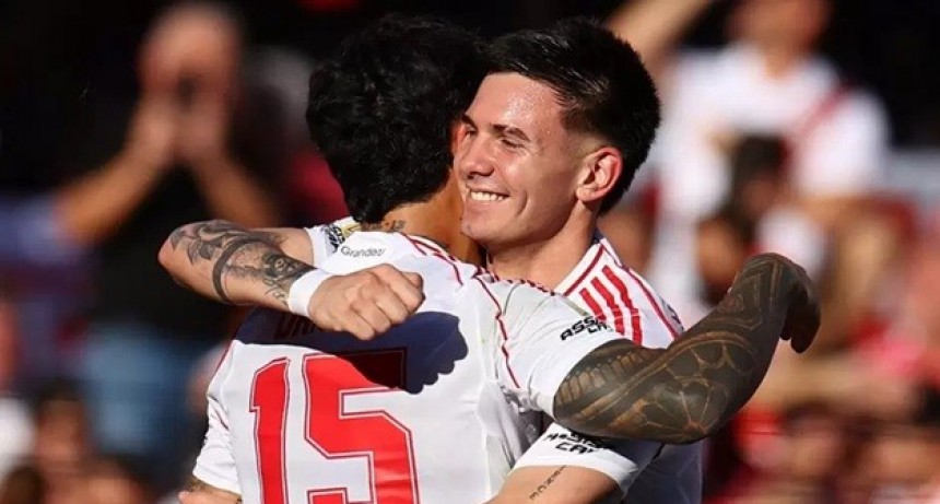 River se impuso 2-1 ante Boca y festejó en un Monumental repleto