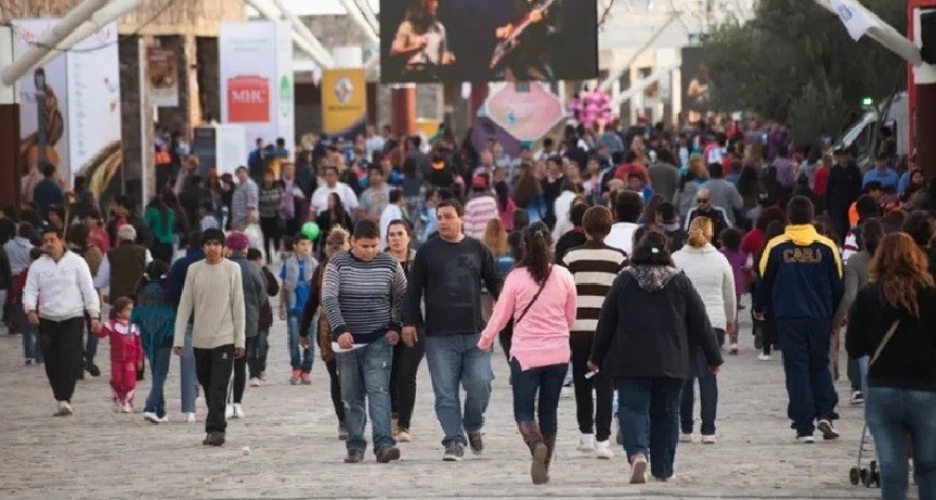 El 14 de junio será la presentación oficial de la Fiesta del Poncho