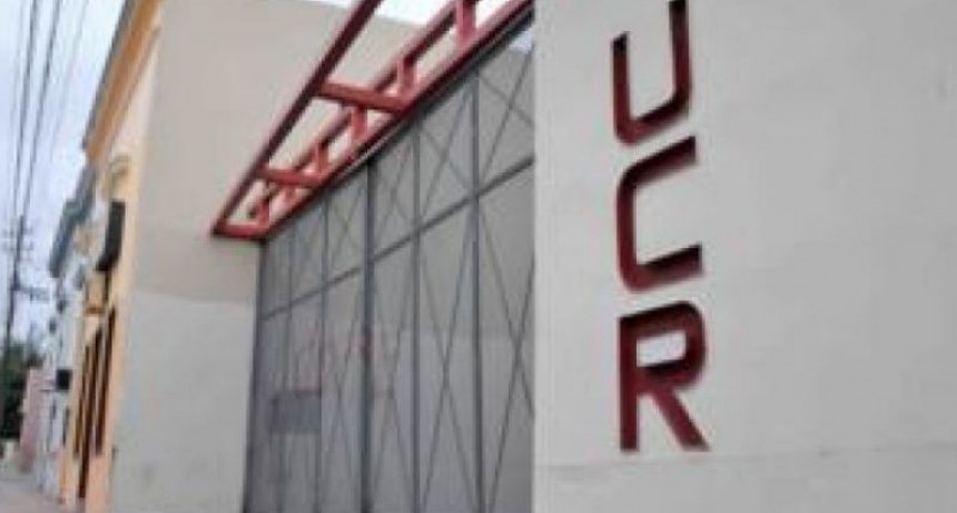 La UCR repudió la utilización política del plan de vacunación
