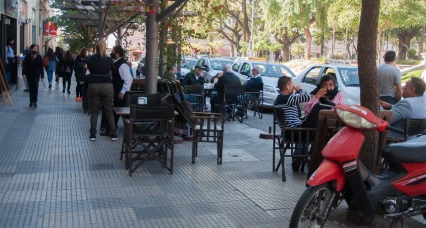 Habilitan en forma extraordinaria las reuniones sociales por el Día del Padre