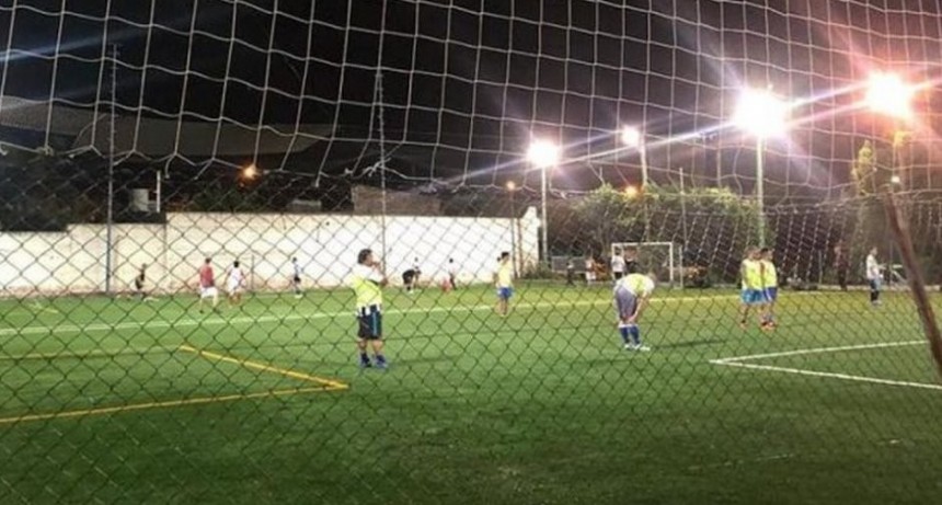 El Gobierno habilitó nuevas actividades: prácticas deportivas al aire libre, reuniones familiares, casinos y el cine