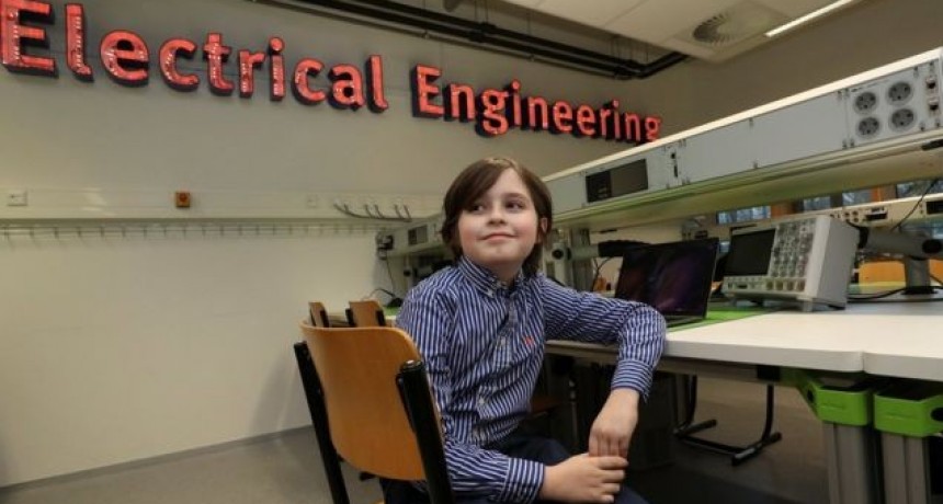 Superdotado: un niño de 11 años terminó la carrera de Física en nueve meses con una altísima nota promedio