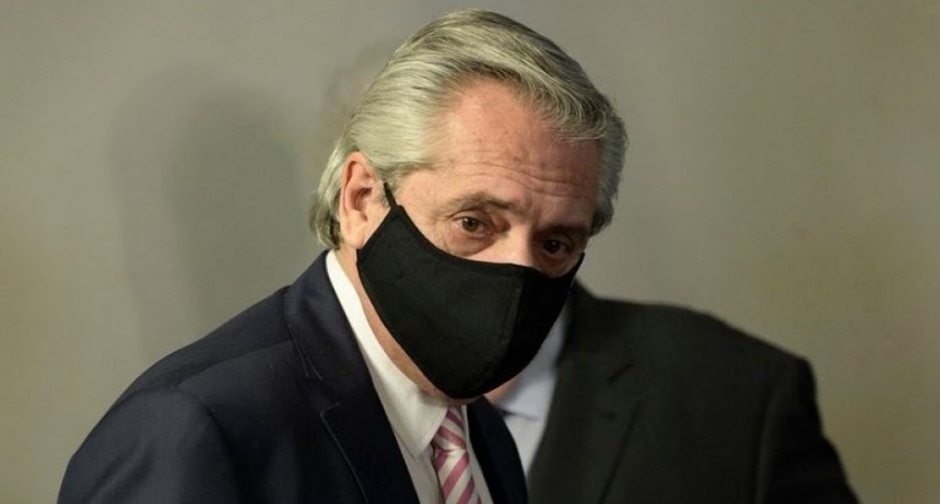 El Gobierno decretó cinco días de duelo nacional por los 100 mil muertos por coronavirus
