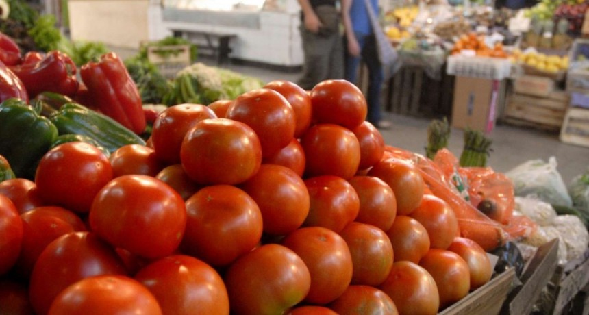 Tomate, vino y queso: el top 10 de los alimentos que más aumentaron en el primer semestre