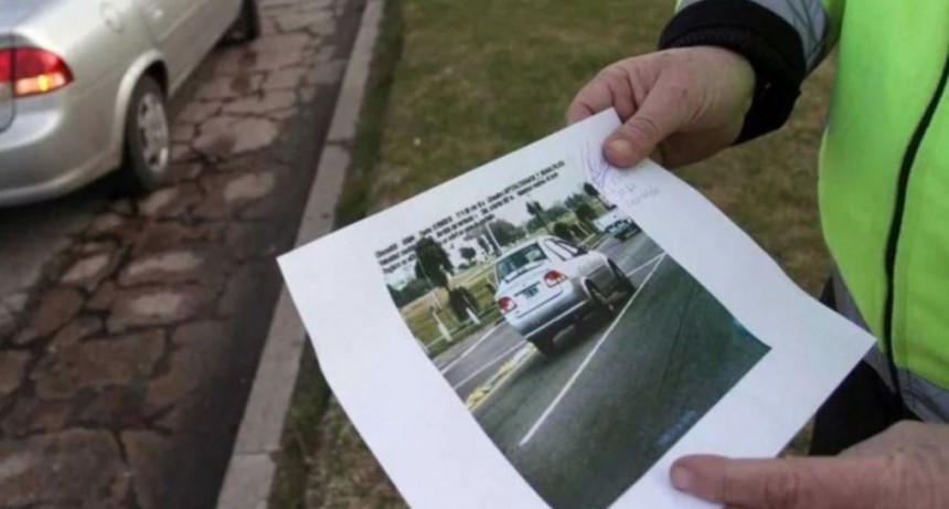 Fotomultas: qué hay detrás de un negocio multimillonario que involucra a empresas y funcionarios