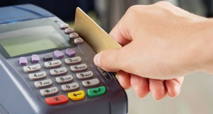 Ahora 12 renovado: en cuántas cuotas conviene financiarse y cómo estudian aplicarlo los comercios