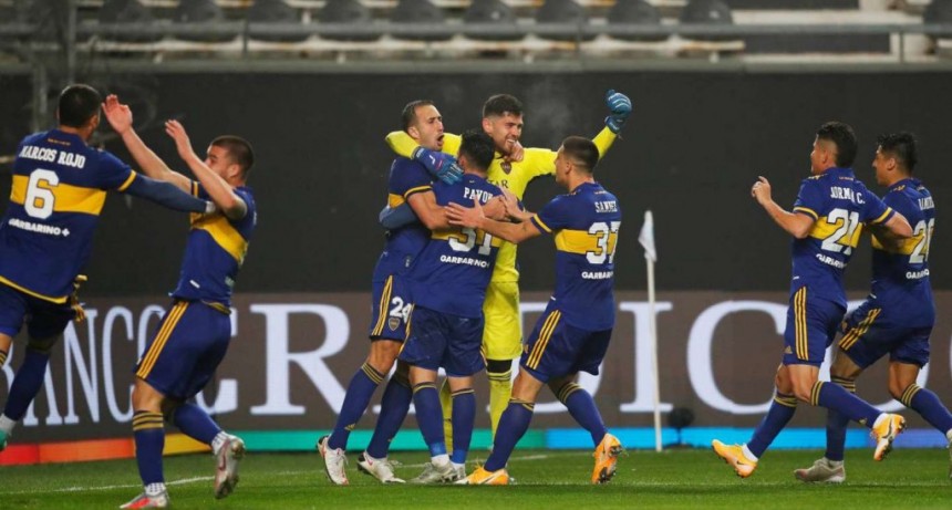 Boca eliminó a River por penales y se metió en cuartos de final de la Copa Argentina