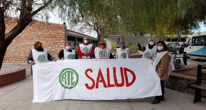 Exigen al Gobierno el pago del aguinaldo de las guardias del sistema de salud provincial