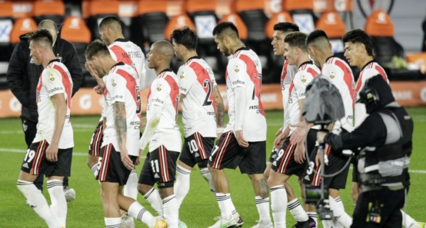 River cayó ante Atlético Mineiro por un gol de Nacho Fernández y tendrá que ir a buscar la clasificación a Brasil