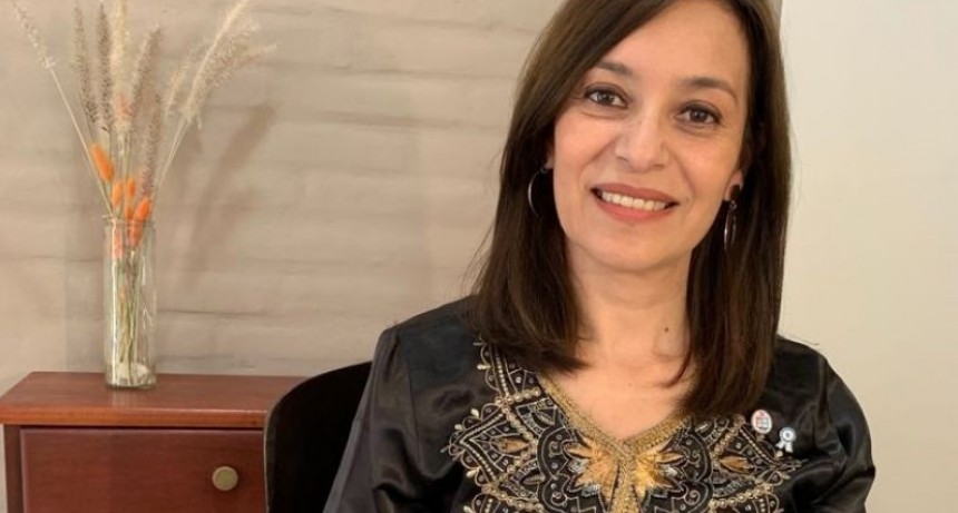 Lili Exeni fue electa como decana en la Facultad de Humanidades