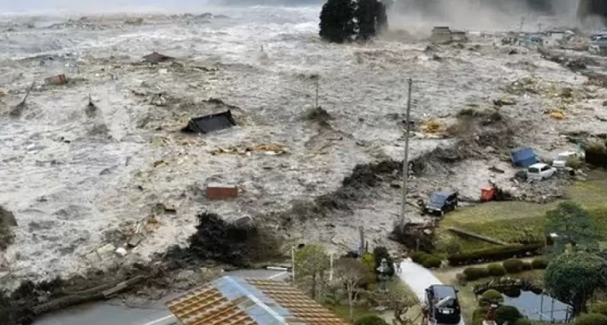 Alerta roja en Japón por tsunami tras un devastador terremoto de magnitud 7,1