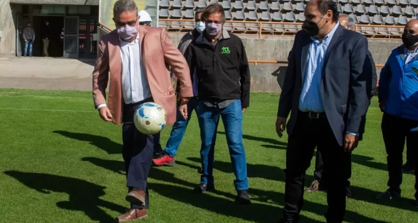 Jalil: “Muy pronto el Estadio volverá a ser de todas y todos”.