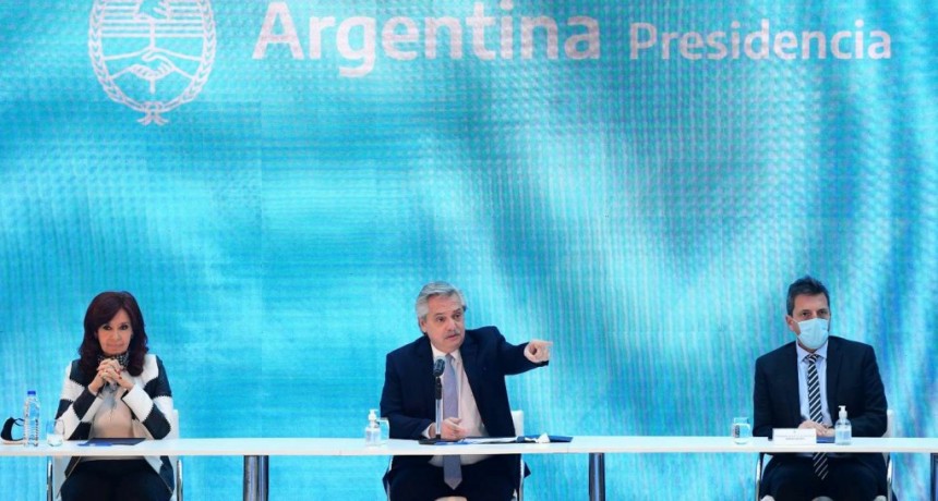 El Gobierno apura los anuncios económicos para ganar impacto electoral y prepara el decreto de Ganancias